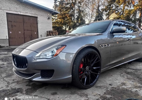 Maserati Quattroporte cena 170000 przebieg: 105264, rok produkcji 2015 z Warszawa małe 497